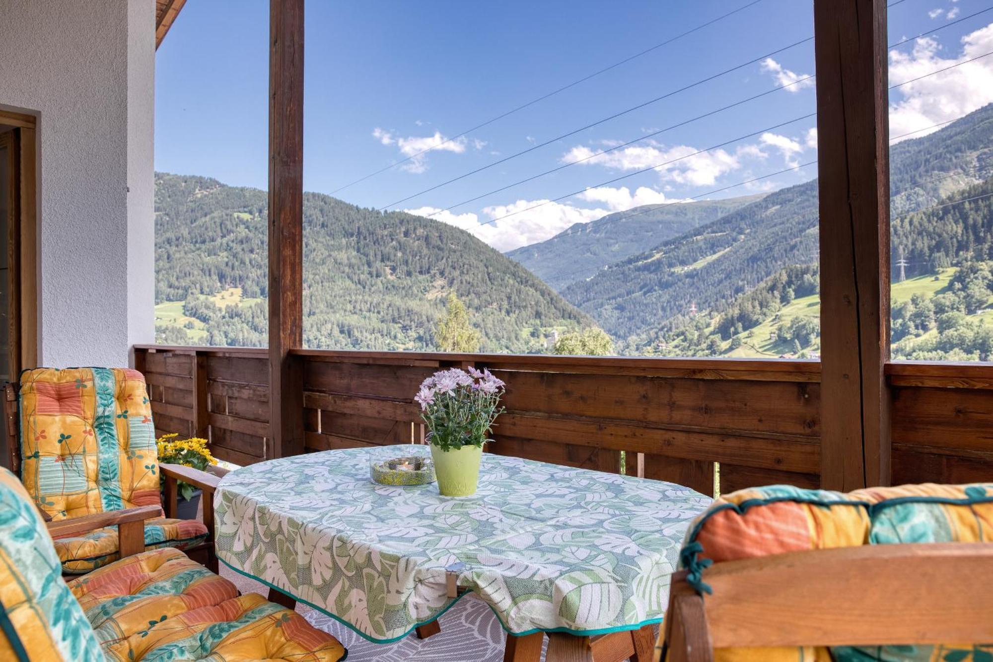 Chill Out Apartments Landeck Bagian luar foto