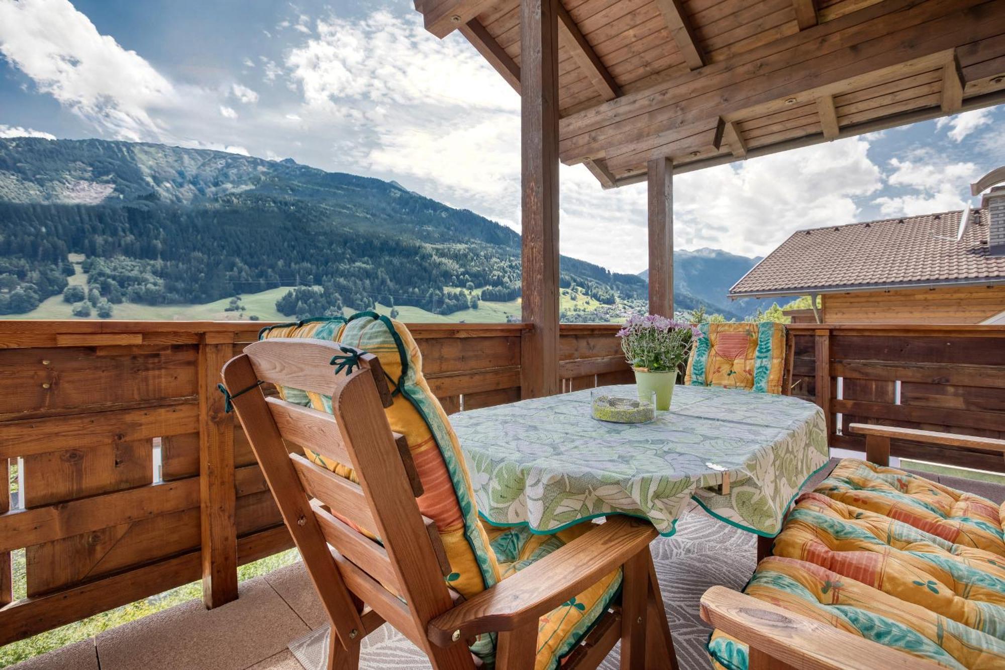 Chill Out Apartments Landeck Bagian luar foto