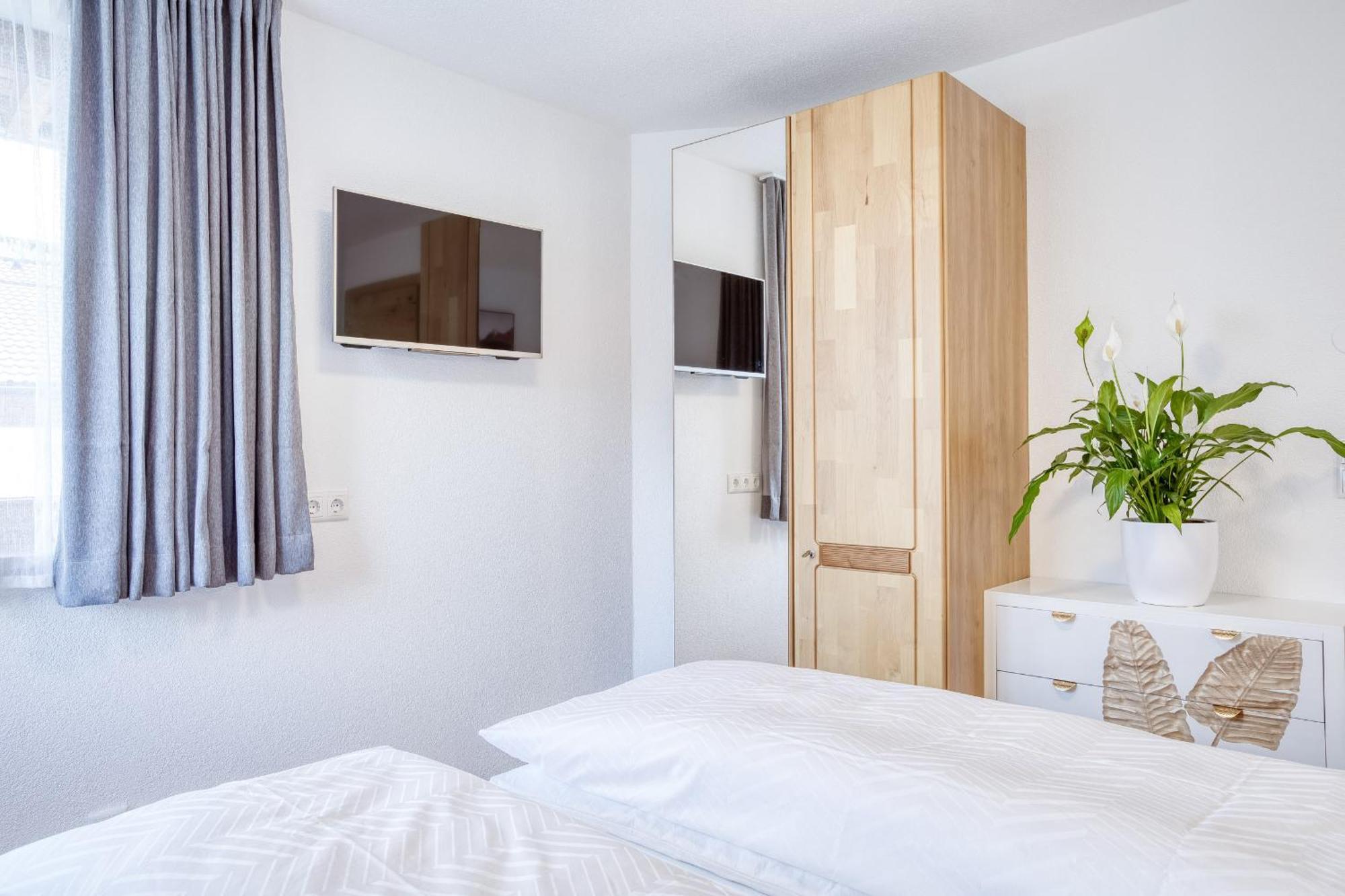 Chill Out Apartments Landeck Bagian luar foto