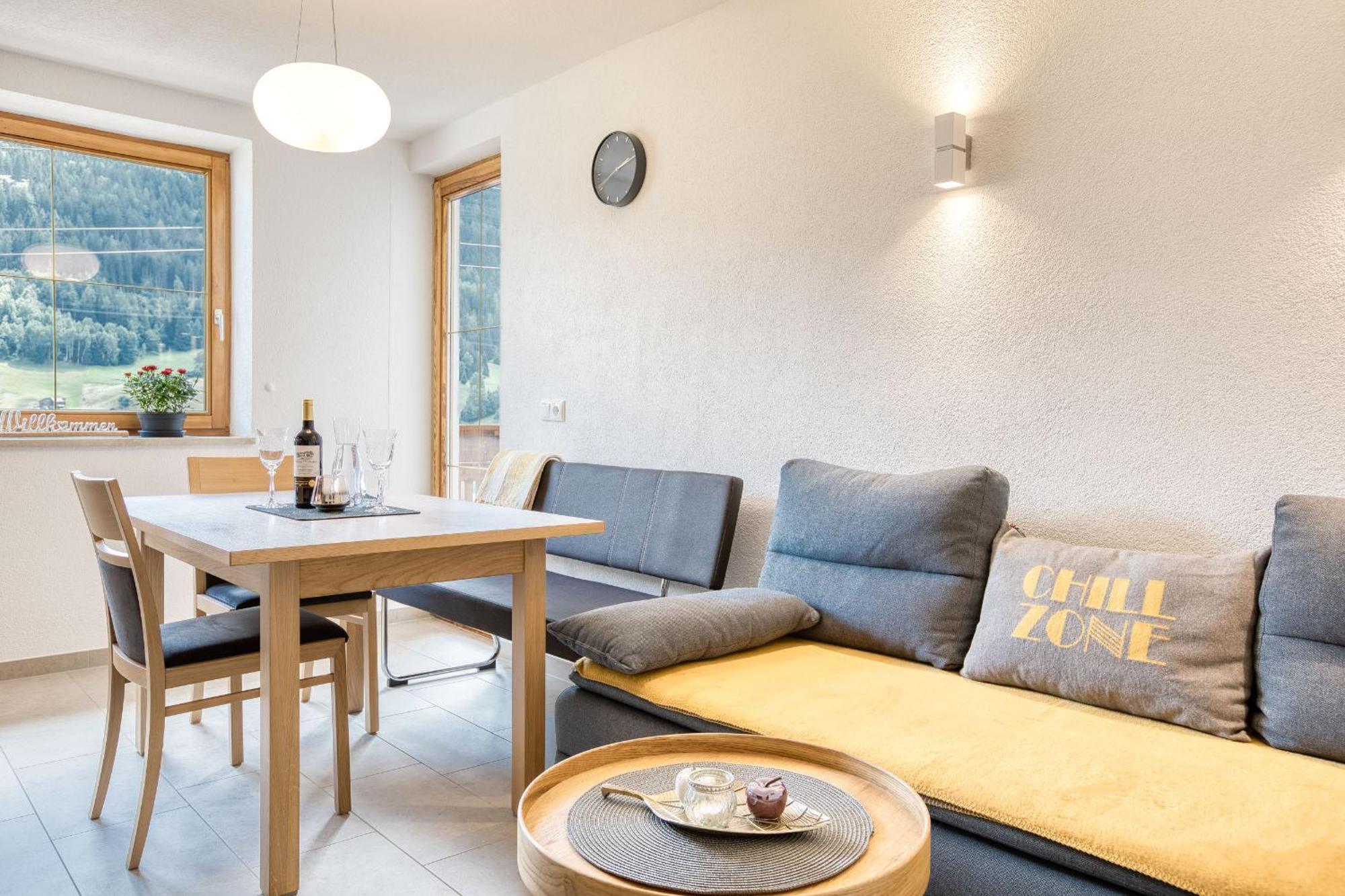 Chill Out Apartments Landeck Bagian luar foto